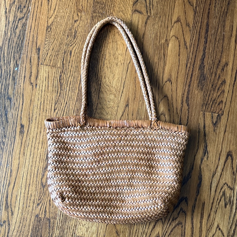 Vilenca Holland Woven Leather Tote
